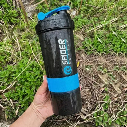 3 Layer Shaker Bottle Protein Mixing Shake Cup Sports Fitness Water Cup 550Ml Scaled Plastic Water Bottles with Medicine Box